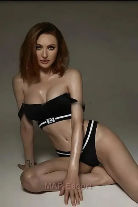 Viktoria, profile photo 3 of 3